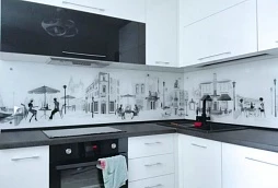 Фартуки из закаленного стекла с фотопечатью