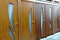 Заказать стекло в дверь